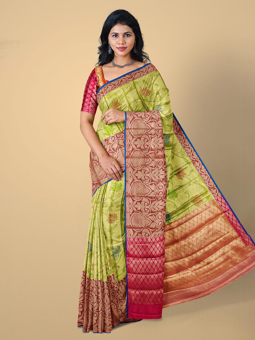 

Kalamandir Green & Pink Floral Zari Tissue Saree