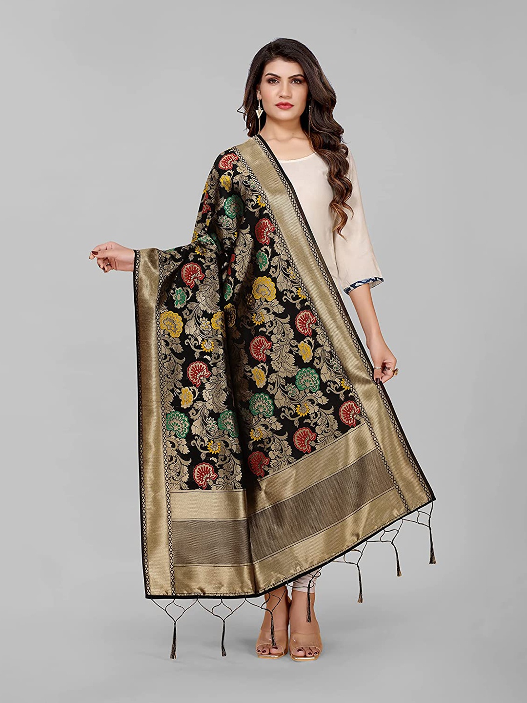 

Kasak Black & Gold-Toned Woven Design Art Silk Dupatta