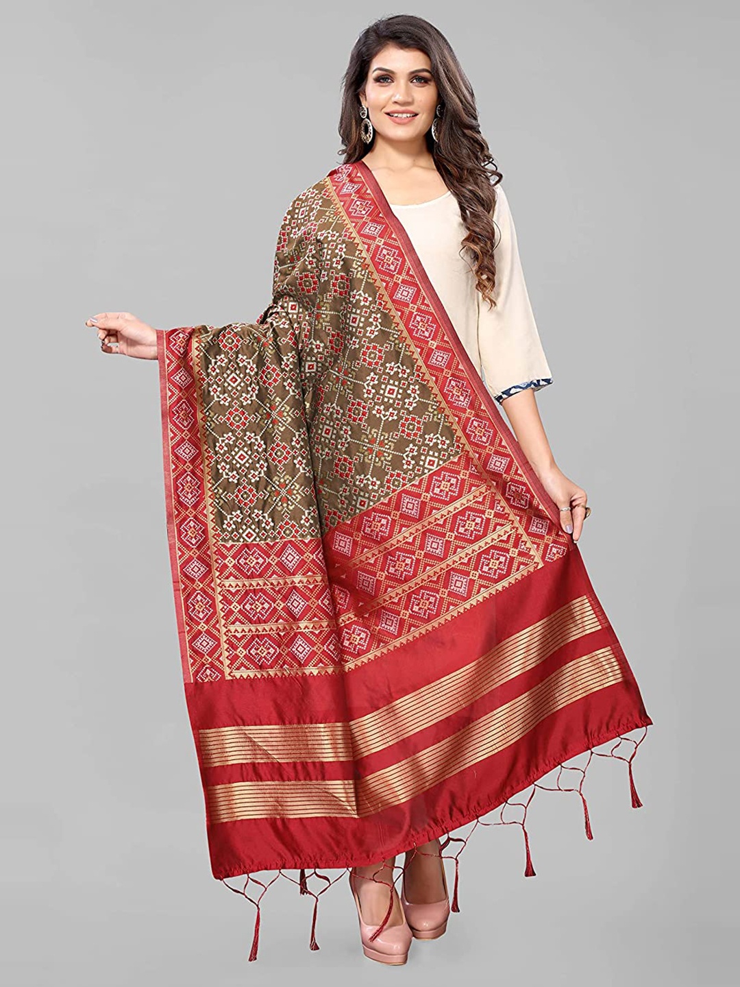 

Kasak Brown & Gold-Toned Woven Design Art Silk Bandhani Dupatta