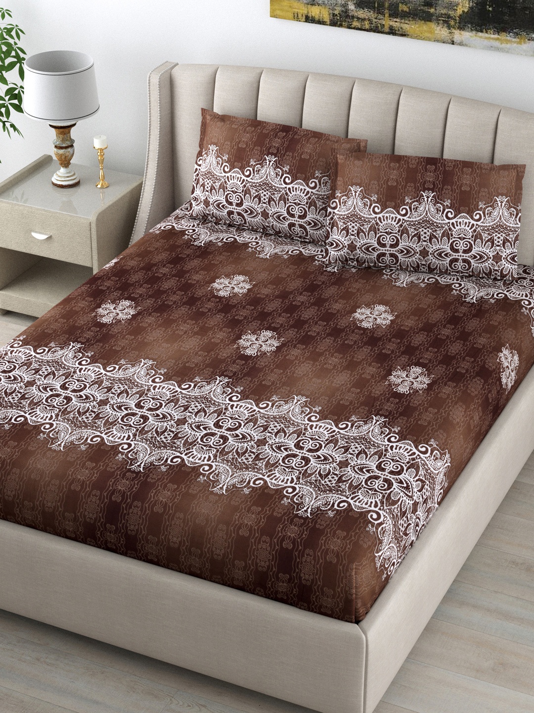 

DREAM WEAVERZ Unisex Brown Ethnic Motifs 220 TC Cotton King Bedsheet with 2 Pillow Covers
