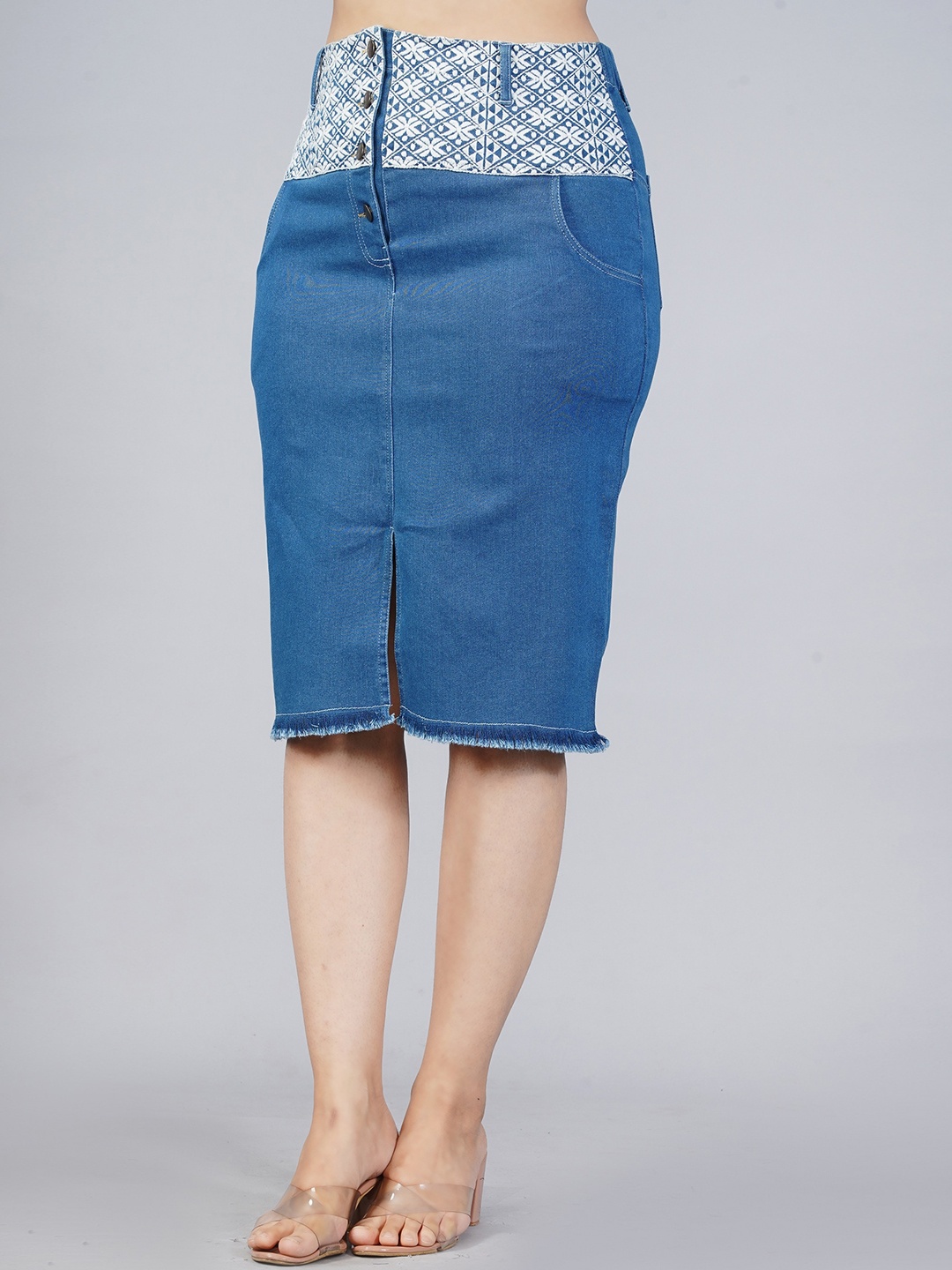 

SUMAVI-FASHION Women Blue Solid pencil Midi Denim Skirts