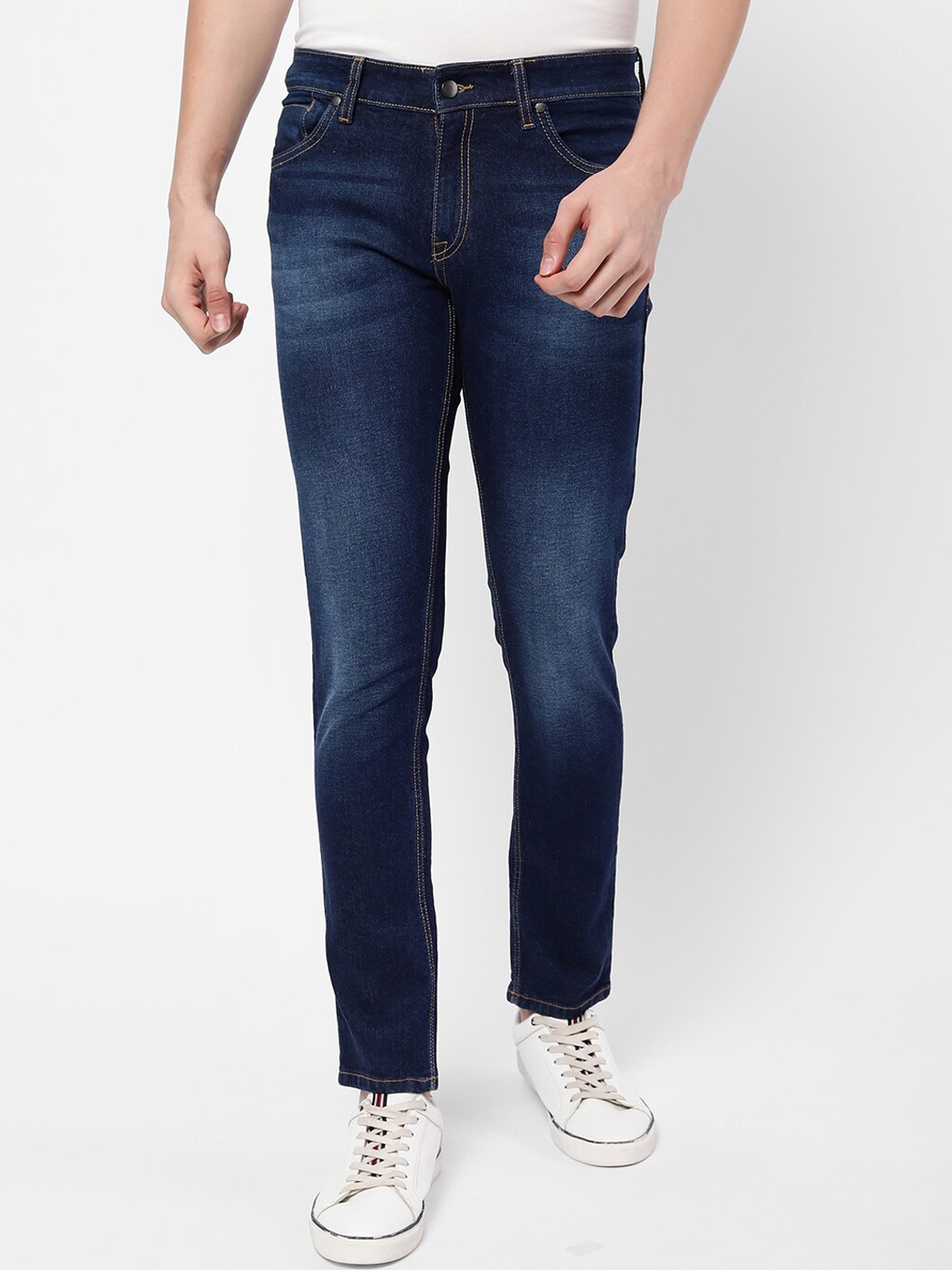 

R&B Men Blue Slim Fit Low Distress Heavy Fade Stretchable Jeans