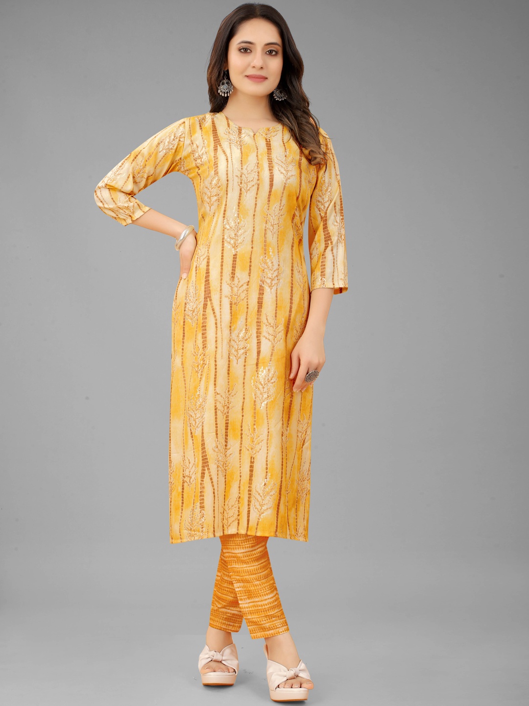 

GUNVANTI FAB Women Yellow Striped Pure Cotton Kurta with Trousers