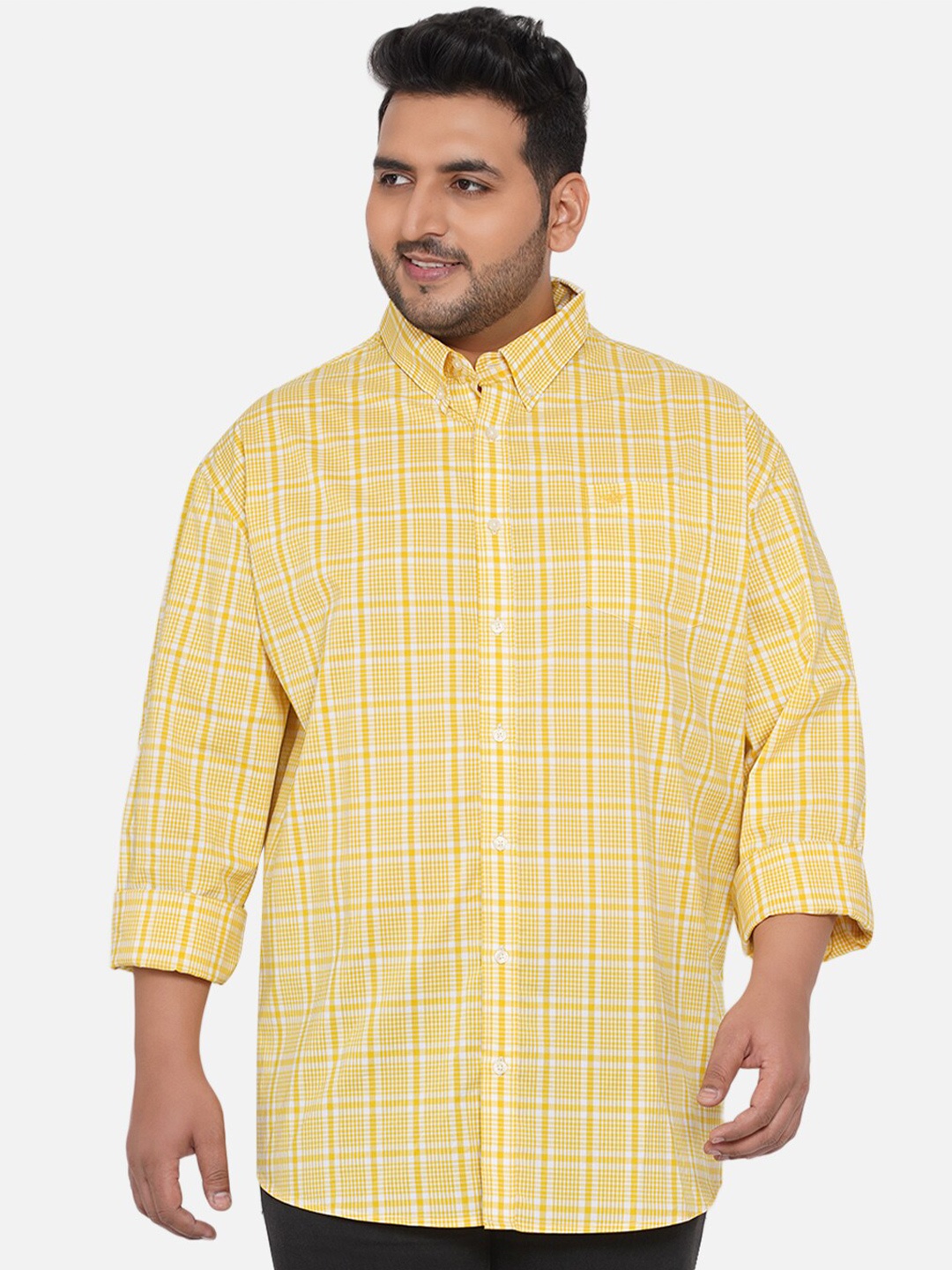 

Santonio Plus Size Men Yellow Classic Checked Cotton Casual Shirt