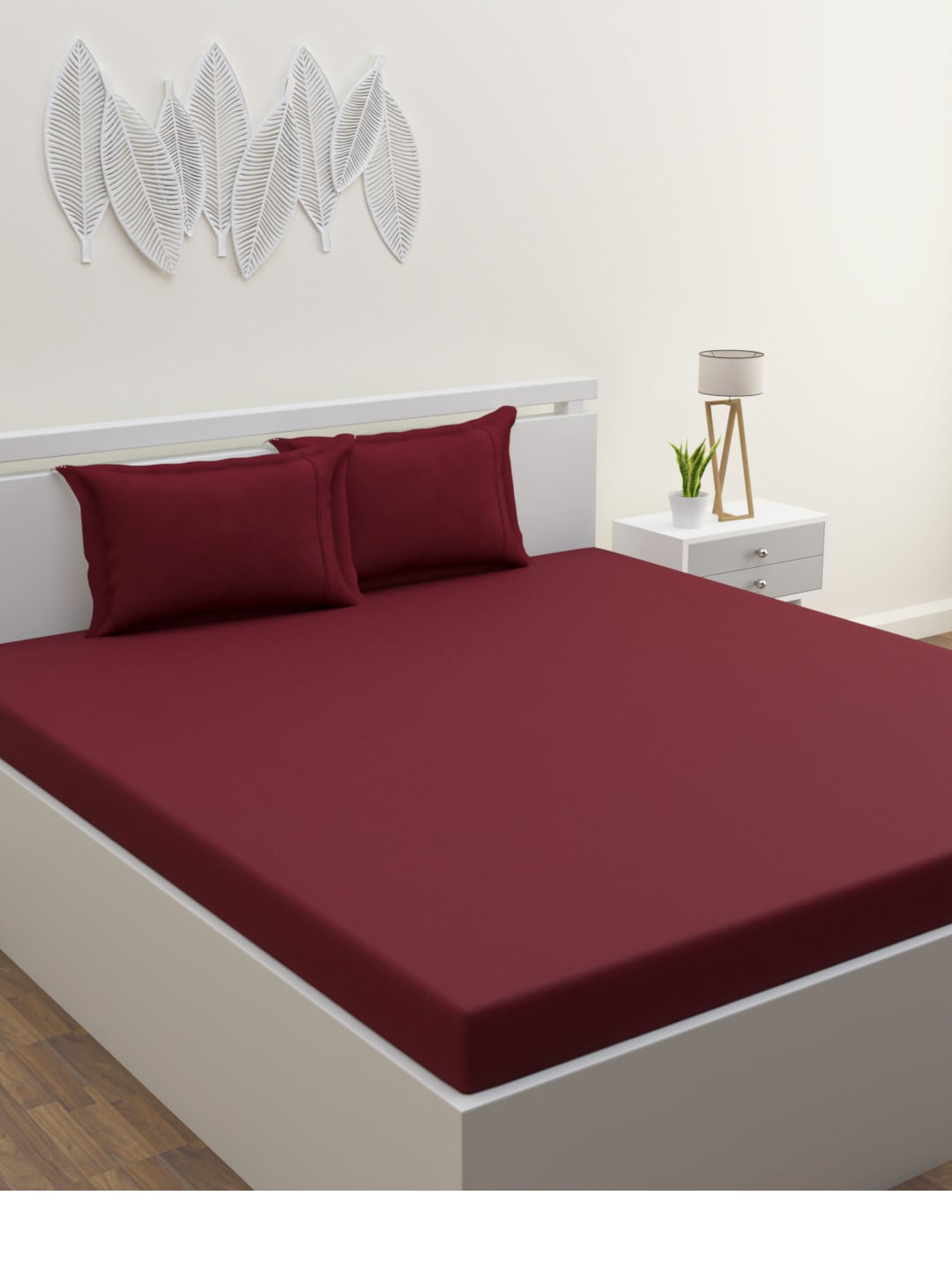 

HOME AFFAIRS Burgundy 300 TC Queen Bedsheet with 2 Pillow Covers