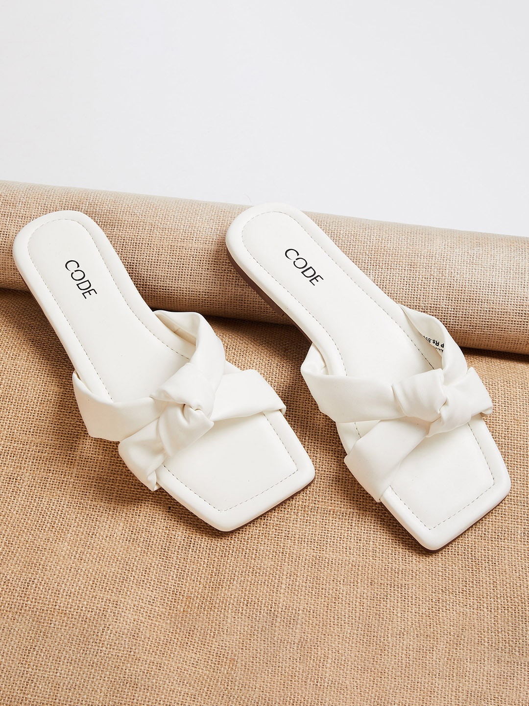 

CODE by Lifestyle Women White Bows Flats