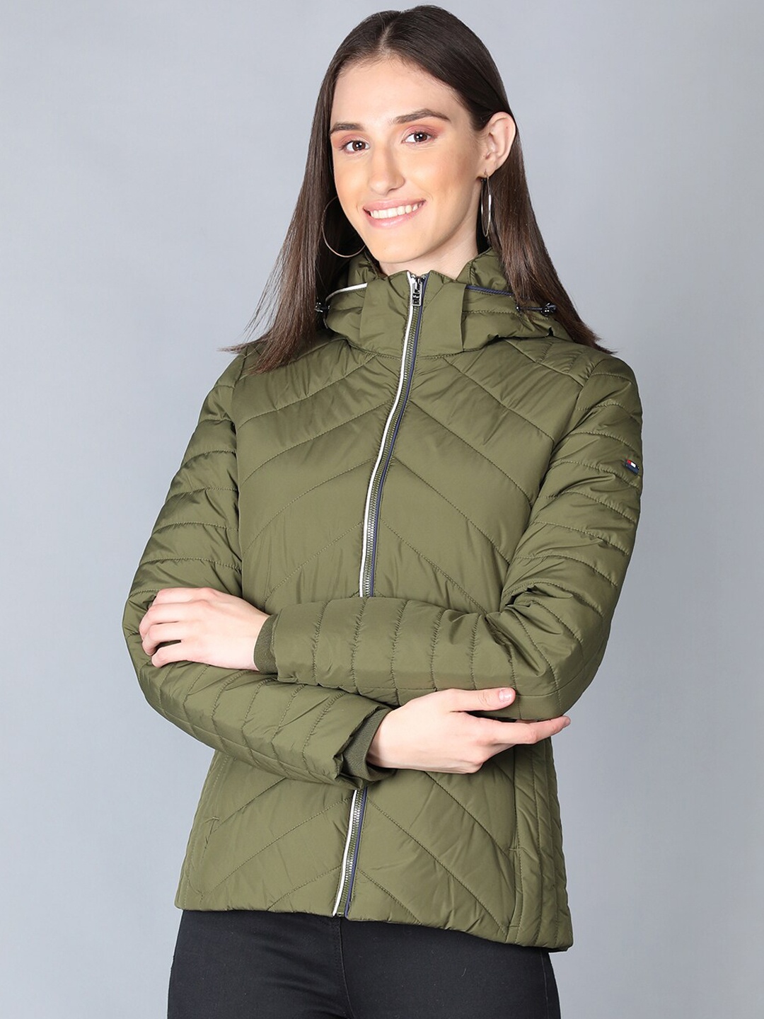 

LURE URBAN Women Olive Green Quilted Jacket
