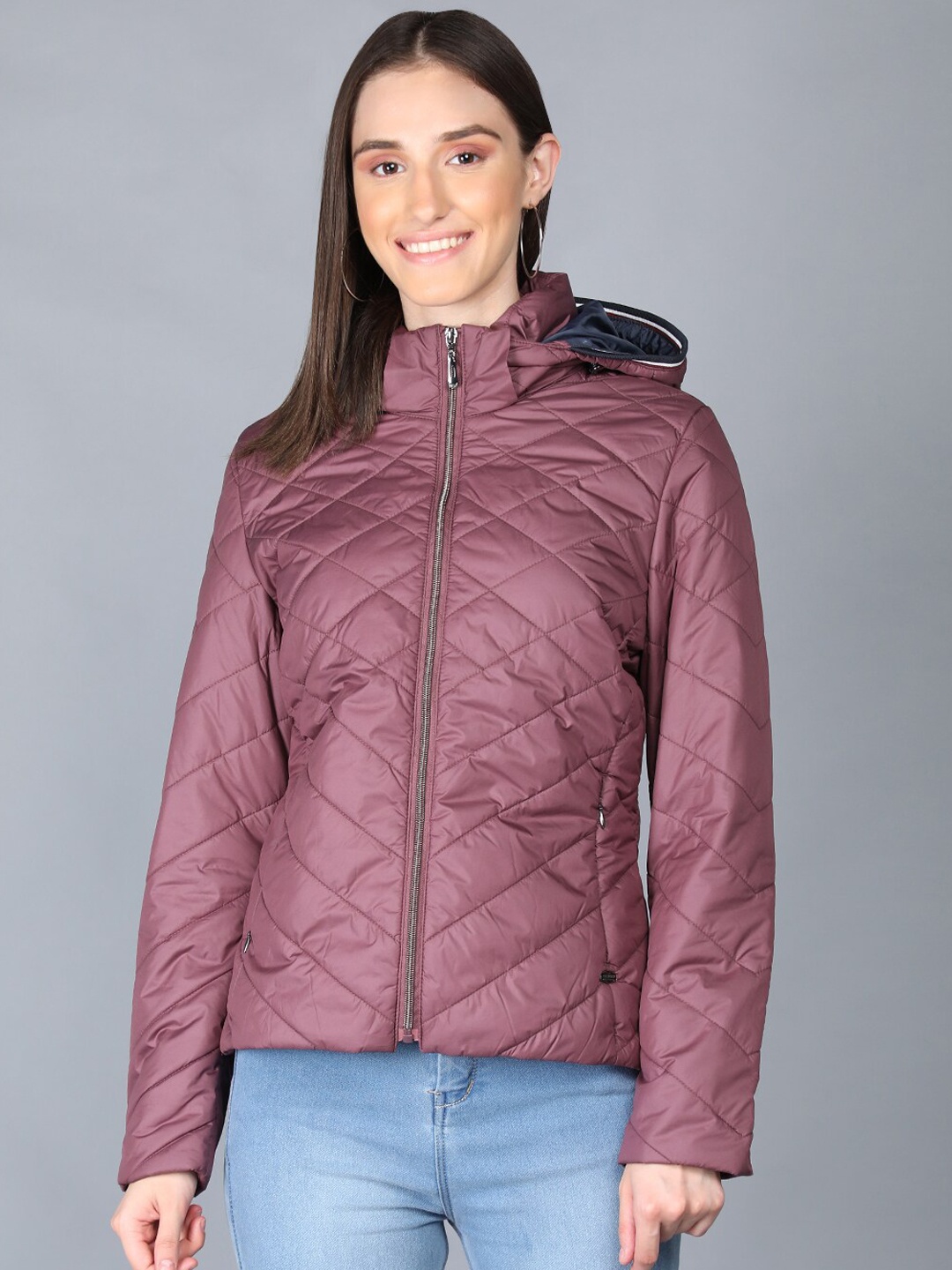 

LURE URBAN Women Pink Solid Quilted Jacket