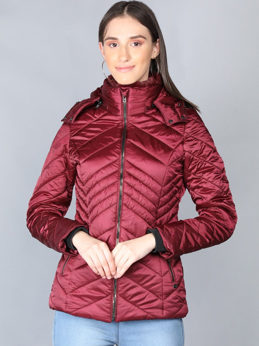

LURE URBAN Women Maroon Longline Quilted Jacket