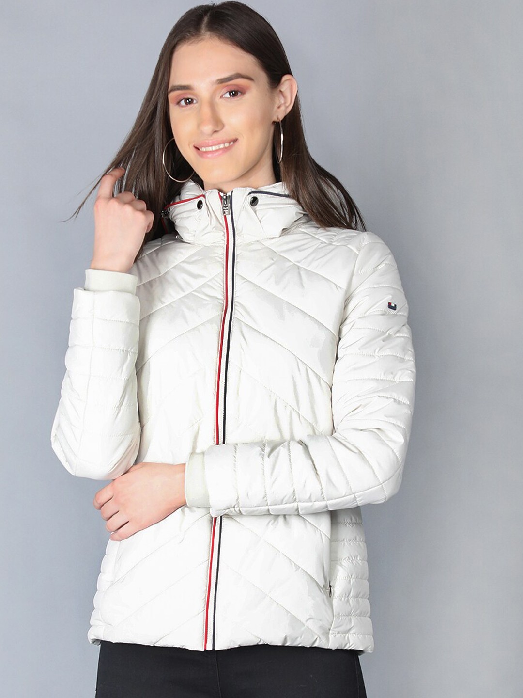 

LURE URBAN Women White Colourblocked Puffer Jacket