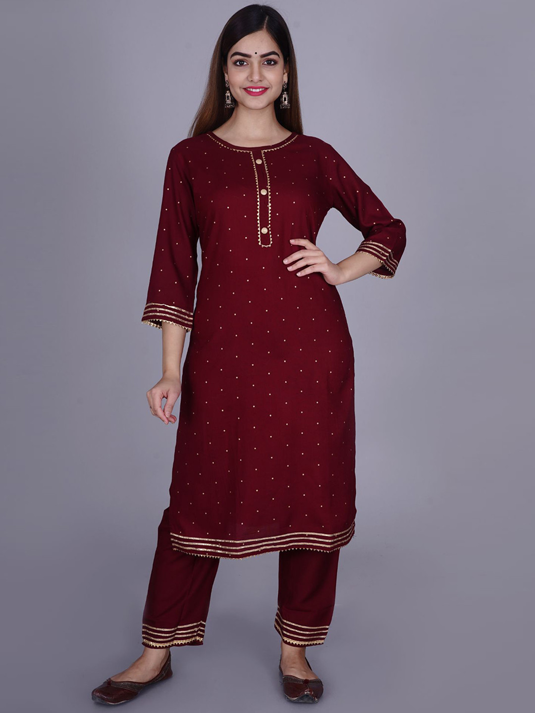 

FABISTA Women Maroon Gotta Patti Kurta with Trousers