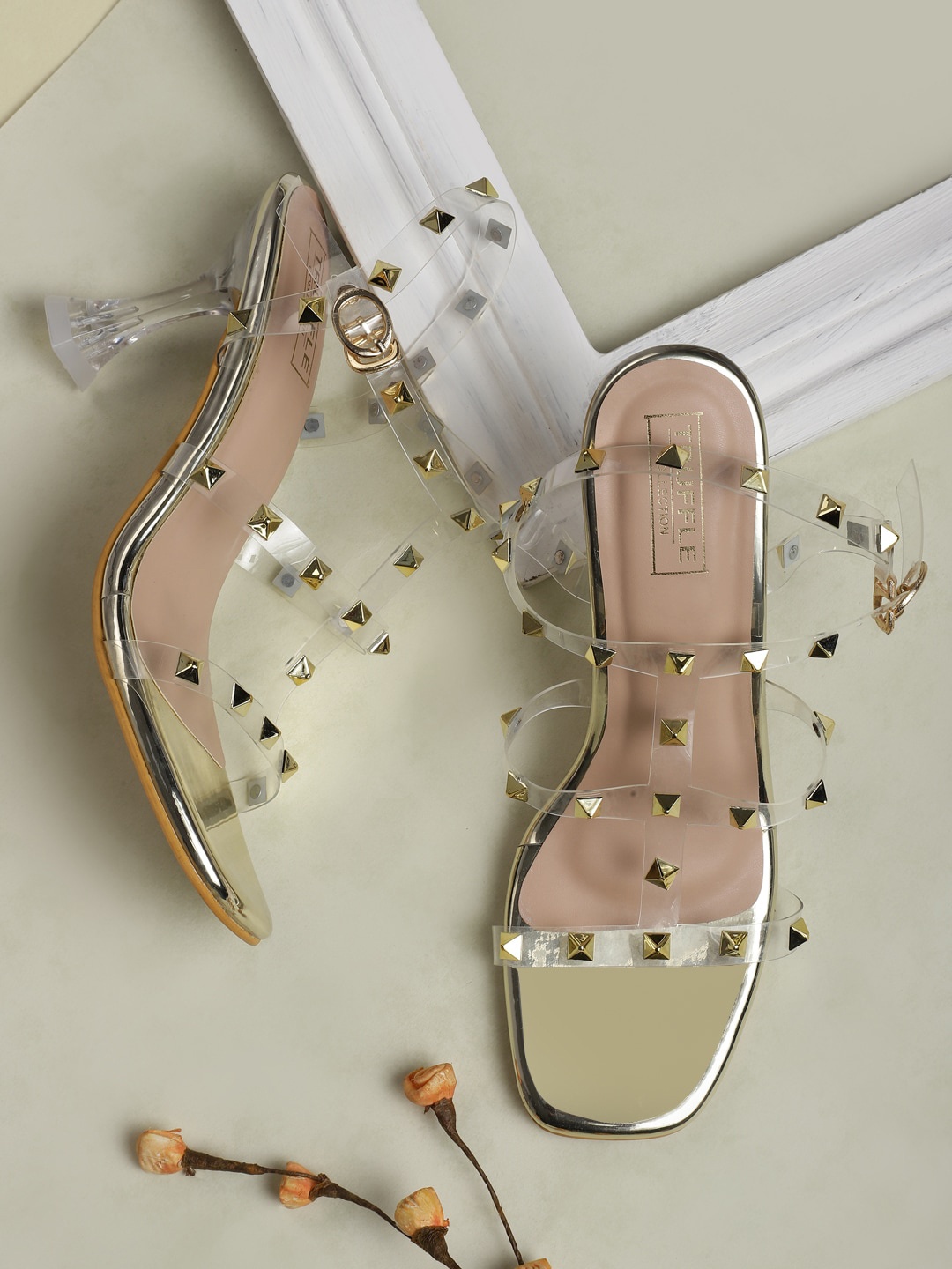 

Truffle Collection Gold-Toned & Transparent Embellished Platform Sandals