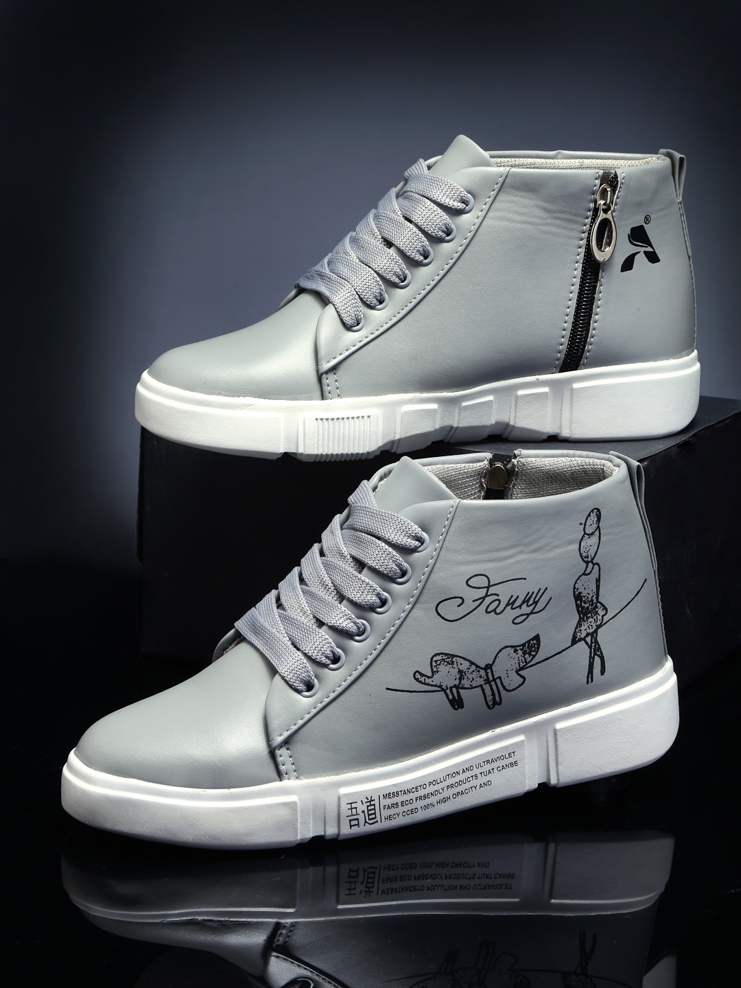 

AROOM Women Grey Sneakers