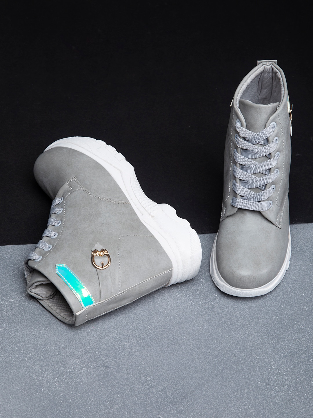 

AROOM Women Grey Sneakers shoes