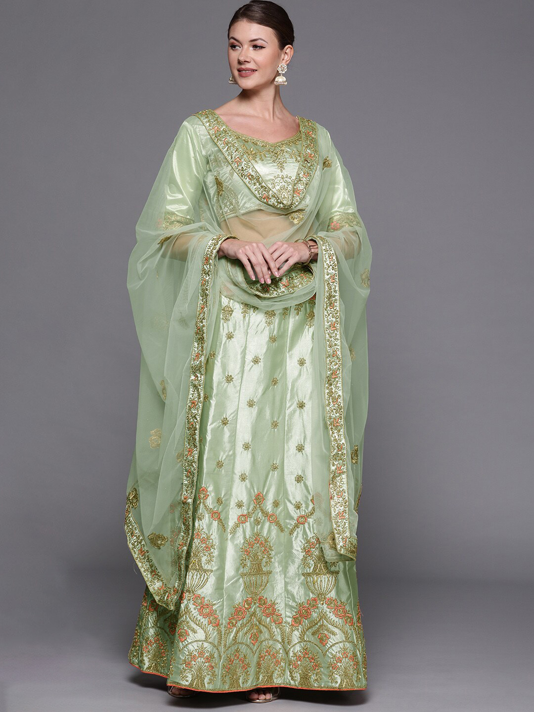 

SHADOW & SAINING Green & Gold-Toned Embroidered Semi-Stitched Lehenga Unstitched Blouse With Dupatta