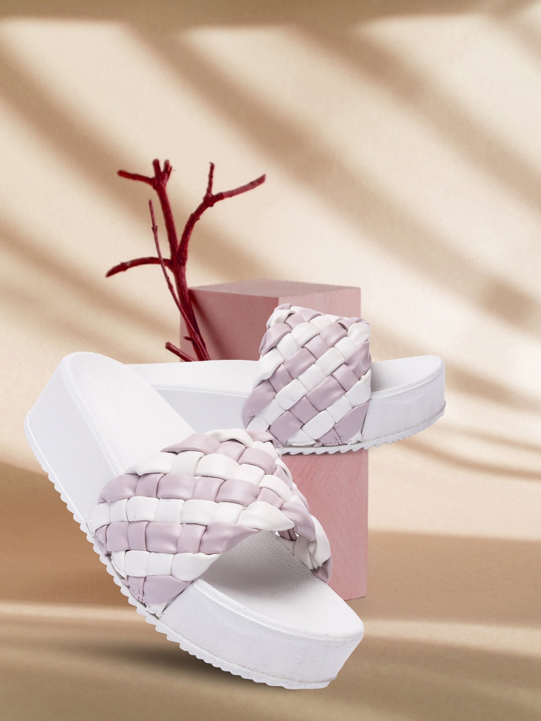 

FASHIMO Women White Striped Flats