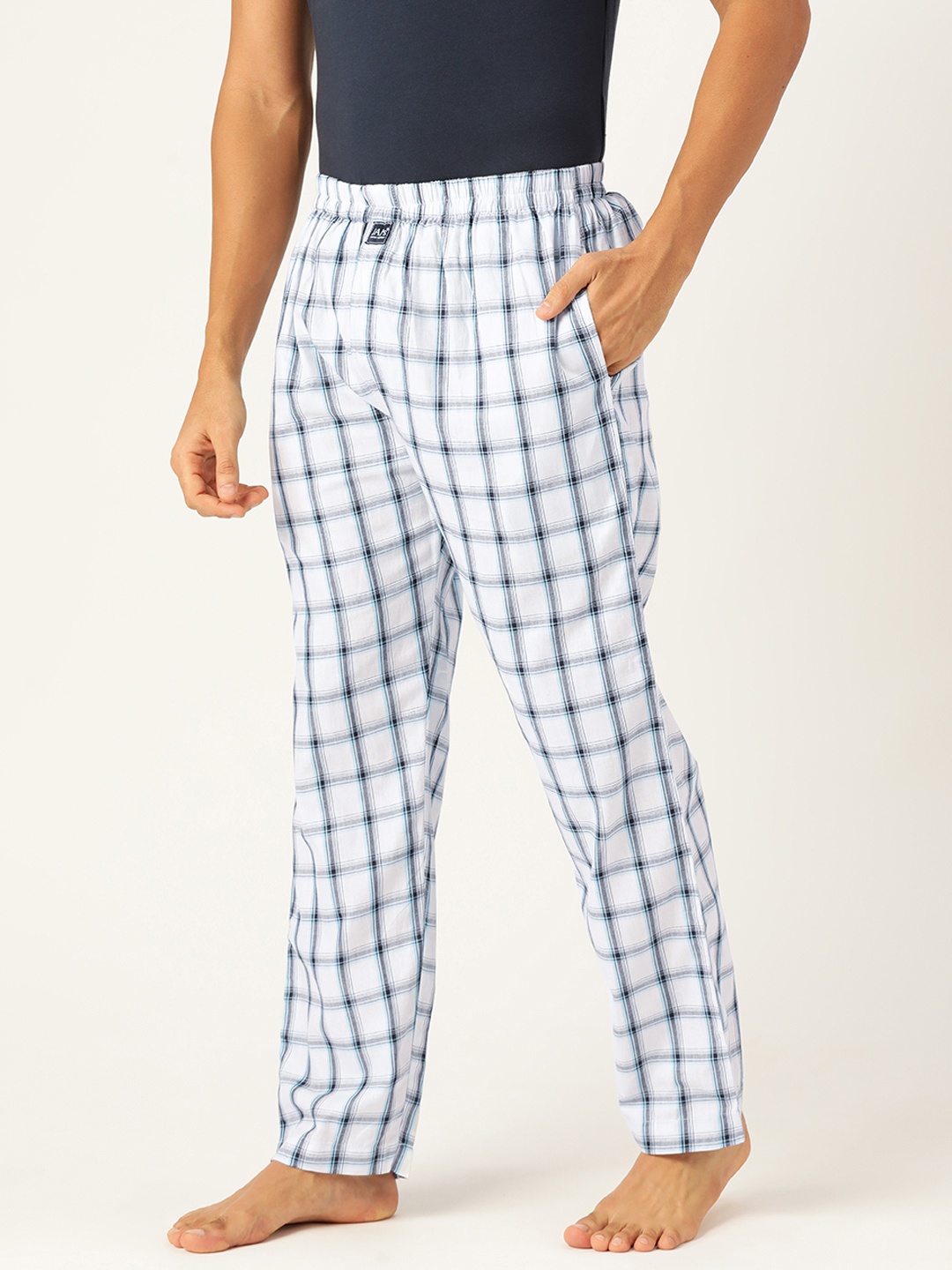 

JAPs Men Men Black & Black Checked Premium Cotton Lounge Pants, White