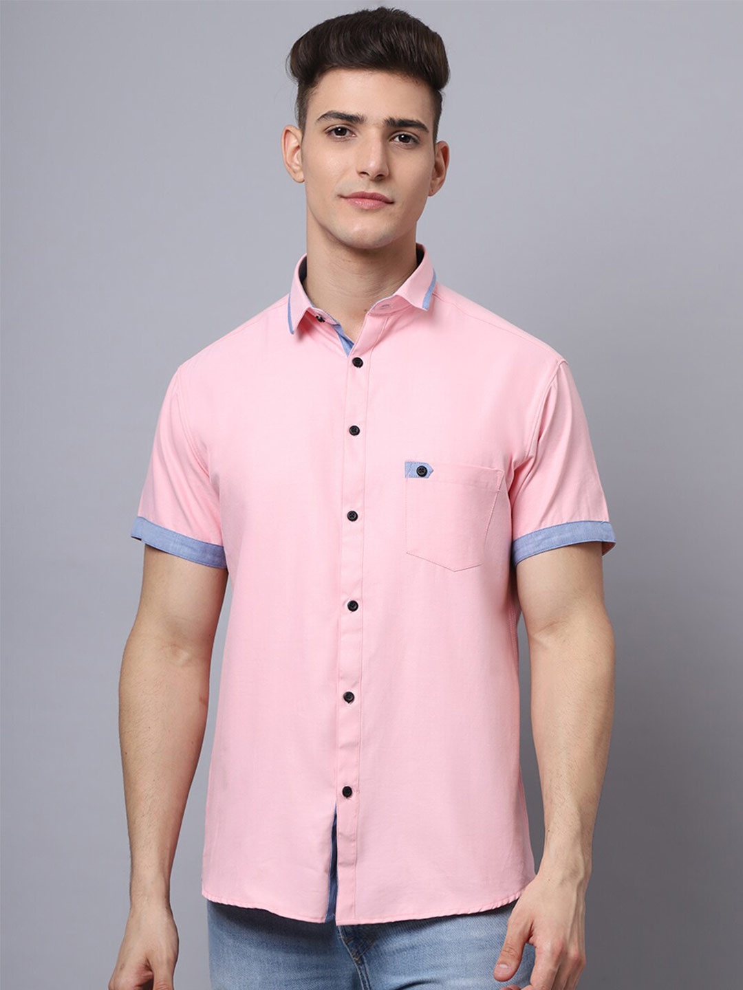 

Majestic Man Men Pink Slim Fit short sleeve Casual Shirt