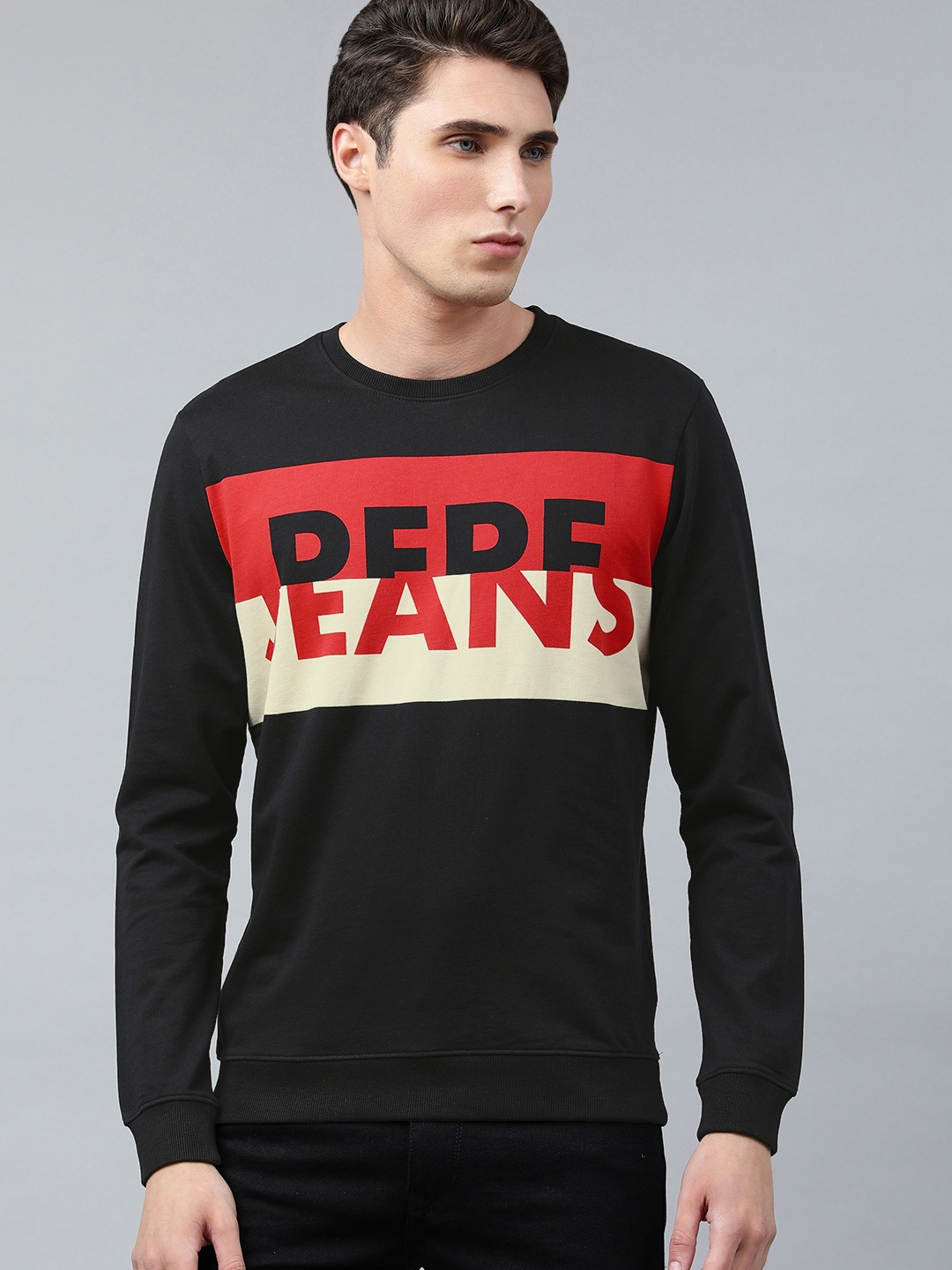 

Pepe Jeans Men Black Brand Logo Printed Pure Cotton Sweatshirt