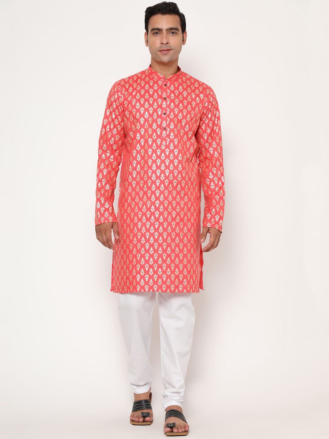 

Endues Men Peach-Coloured Ethnic Motifs Printed Pure Cotton Kurta with Pyjamas