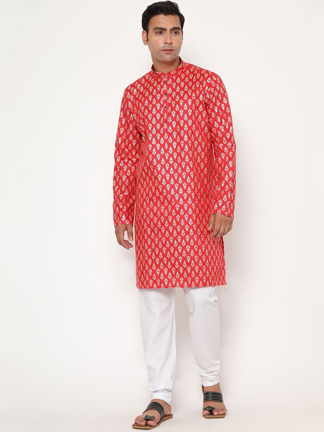 

Endues Men Red Ethnic Motifs Pure Cotton Kurta with Pyjamas