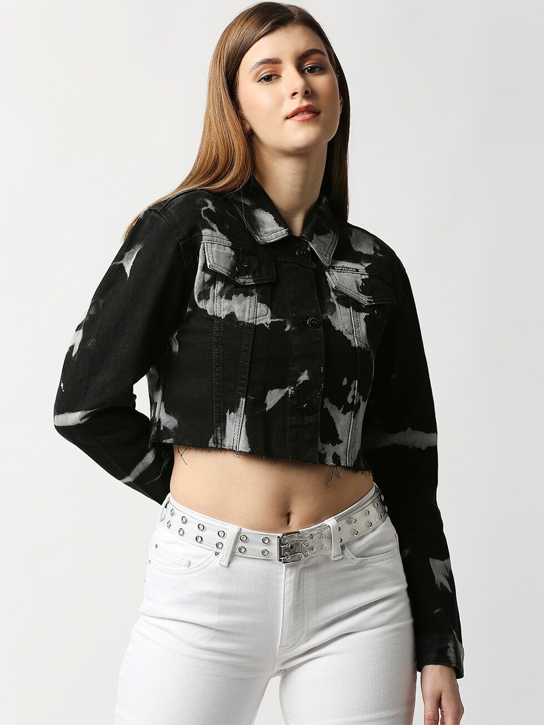 

LOVEGEN Women Black Crop Tailored Jacket with Embroidered