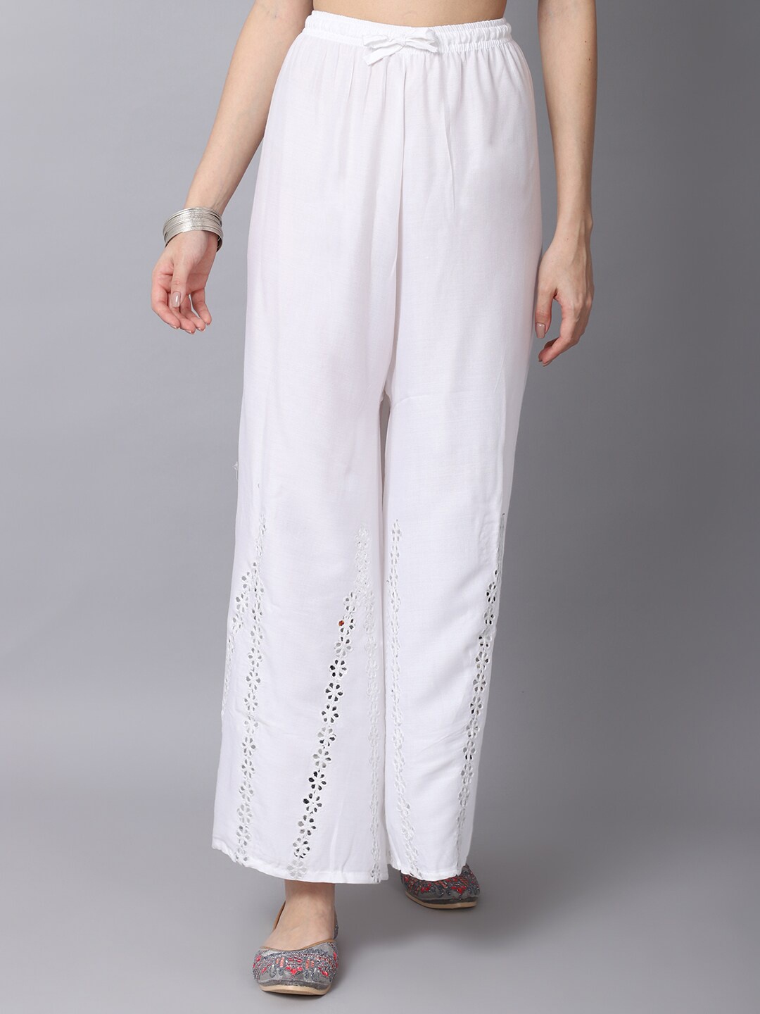 

GRACIT Women White Floral Embroidered Flared Palazzos