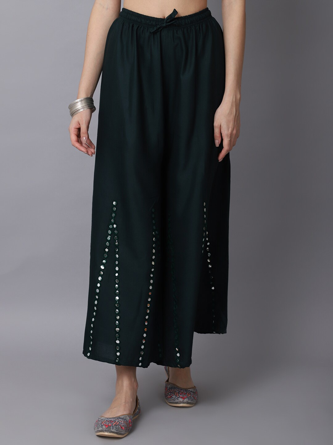 

GRACIT Women Green Floral Embroidered Flared Ethnic Palazzos