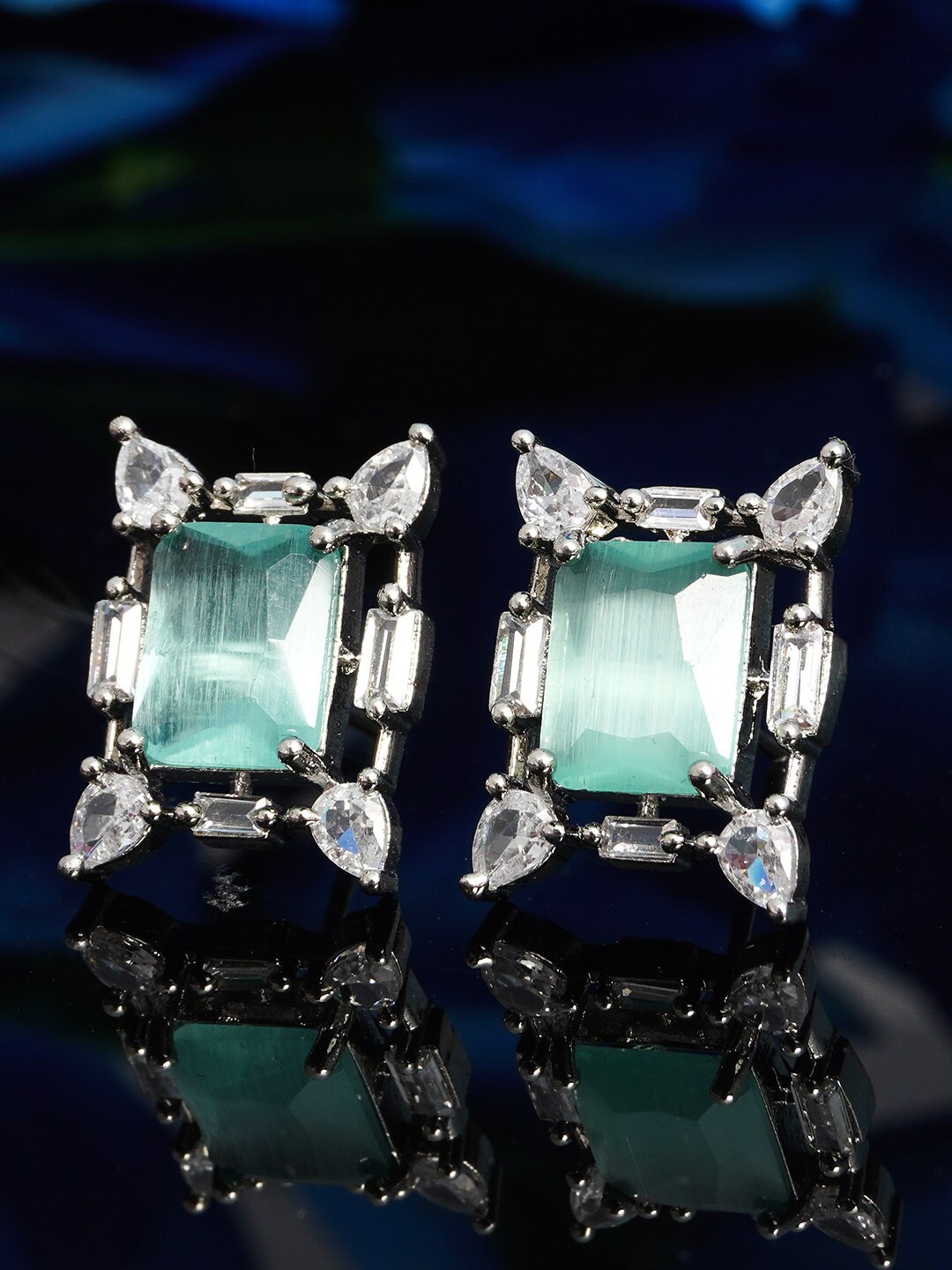 

Urmika Green & White Square Studs Earrings