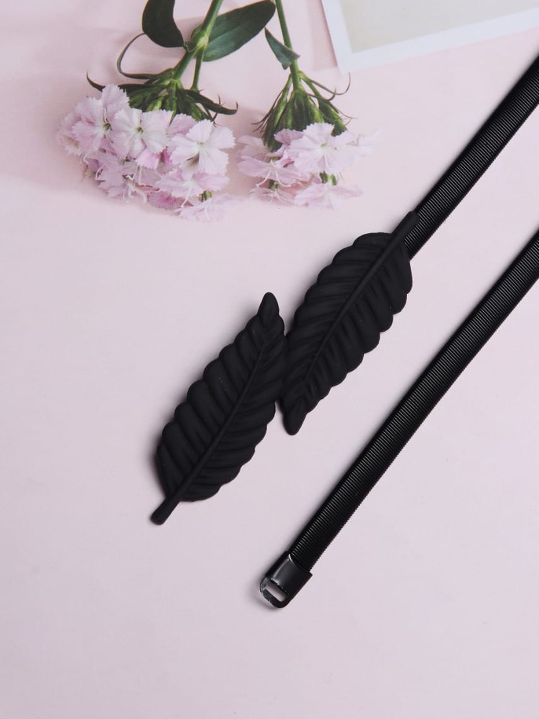 

WINSOME DEAL Women Black interlock Belt