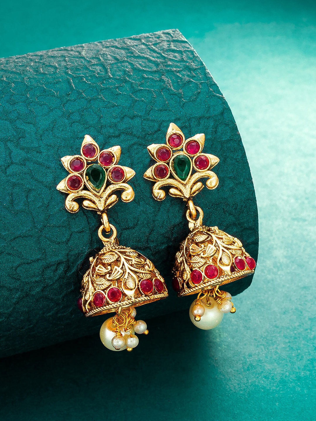 

aadita Gold-Toned & Red Dome Shaped Jhumkas Earrings