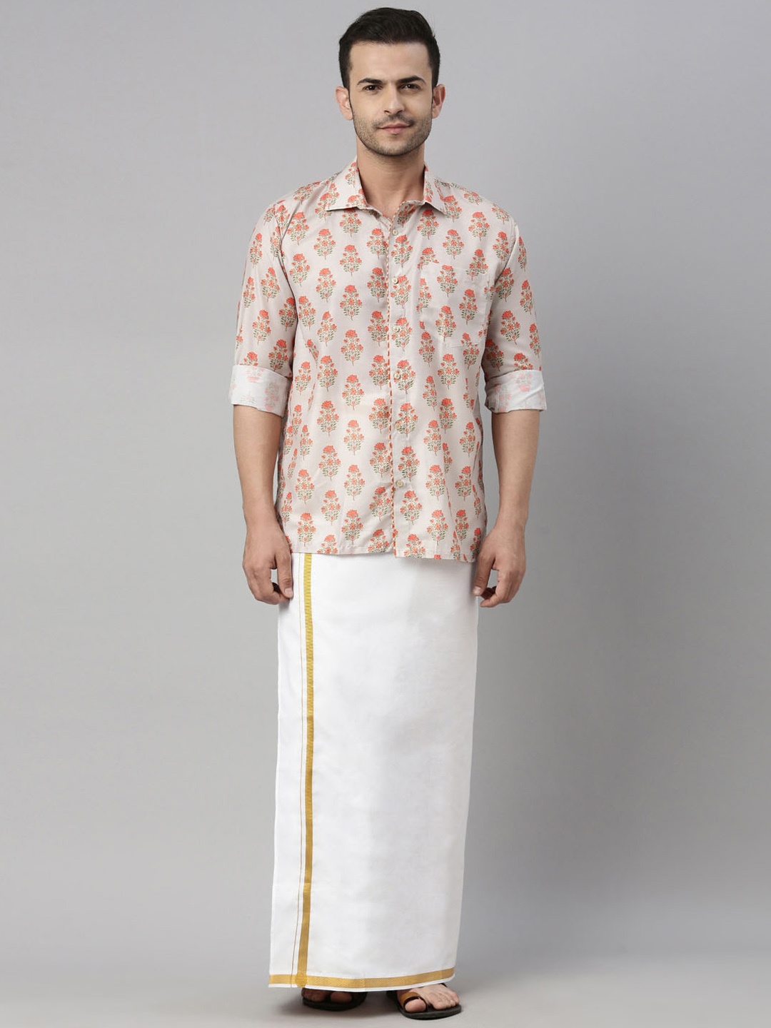 

VASTRAMAY Men Beige & White Printed Shirt with Mundu