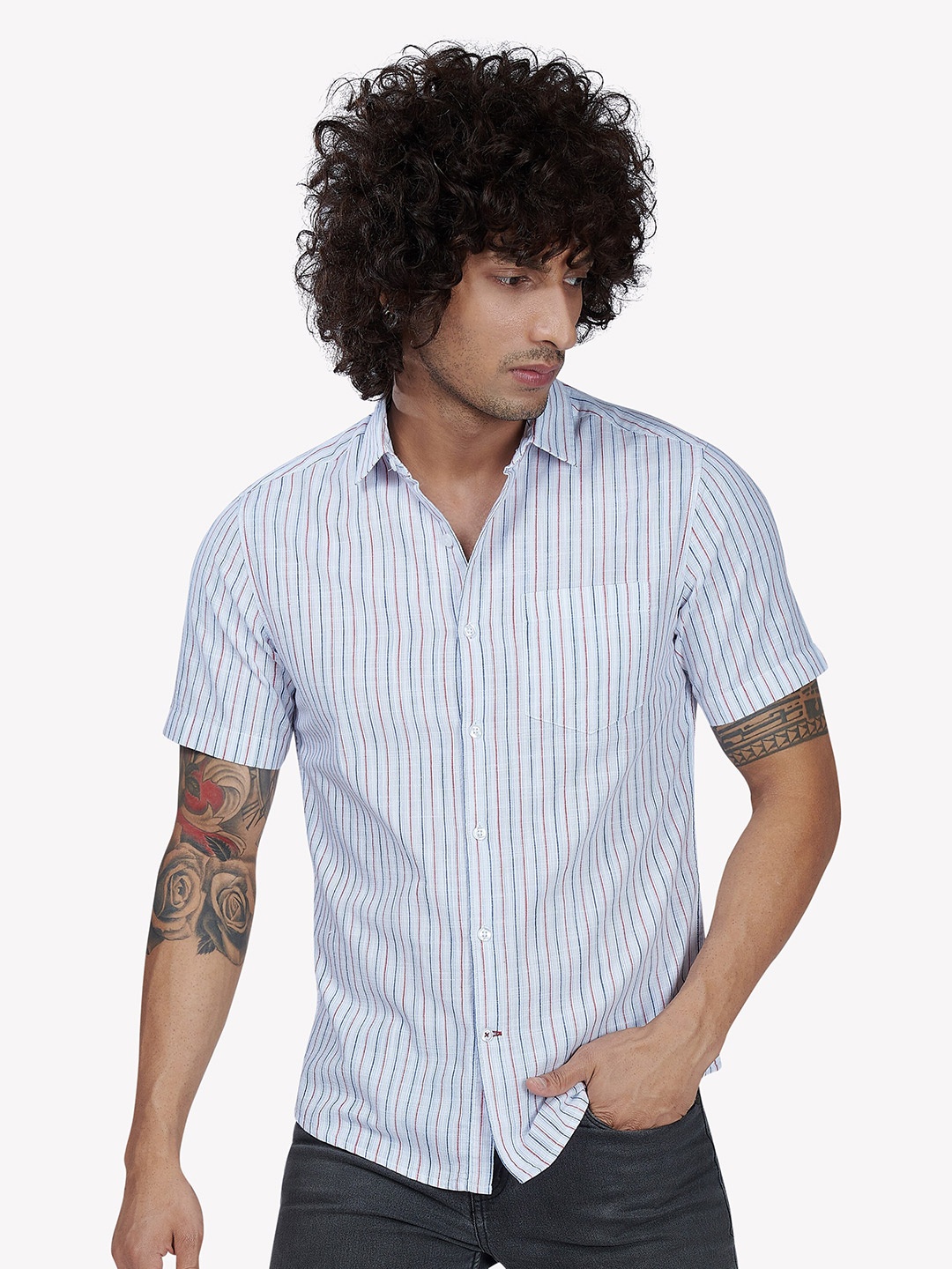 

VASTRADO Men White Relaxed Striped Casual Shirt