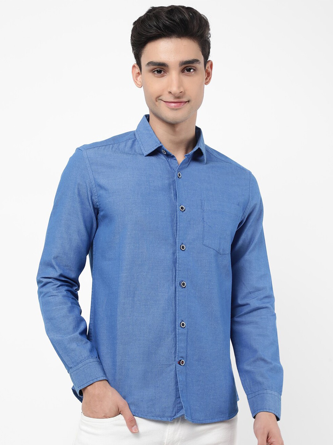 

VASTRADO Men Blue Relaxed Casual Shirt
