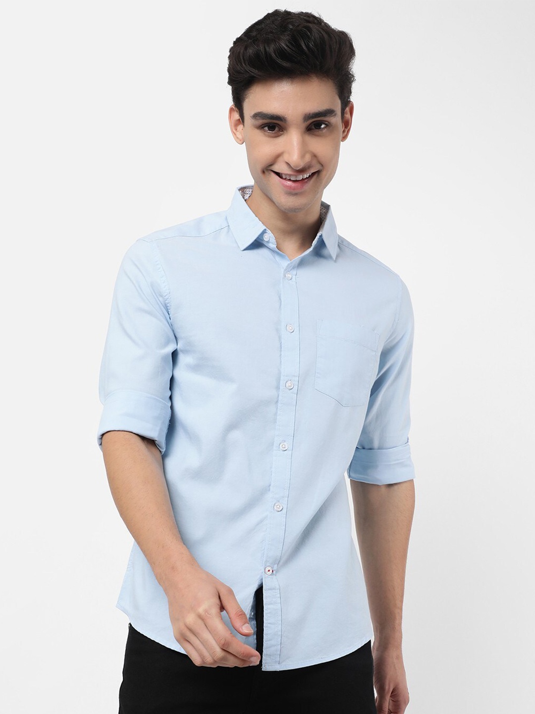 

VASTRADO Men Blue Relaxed Casual Shirt
