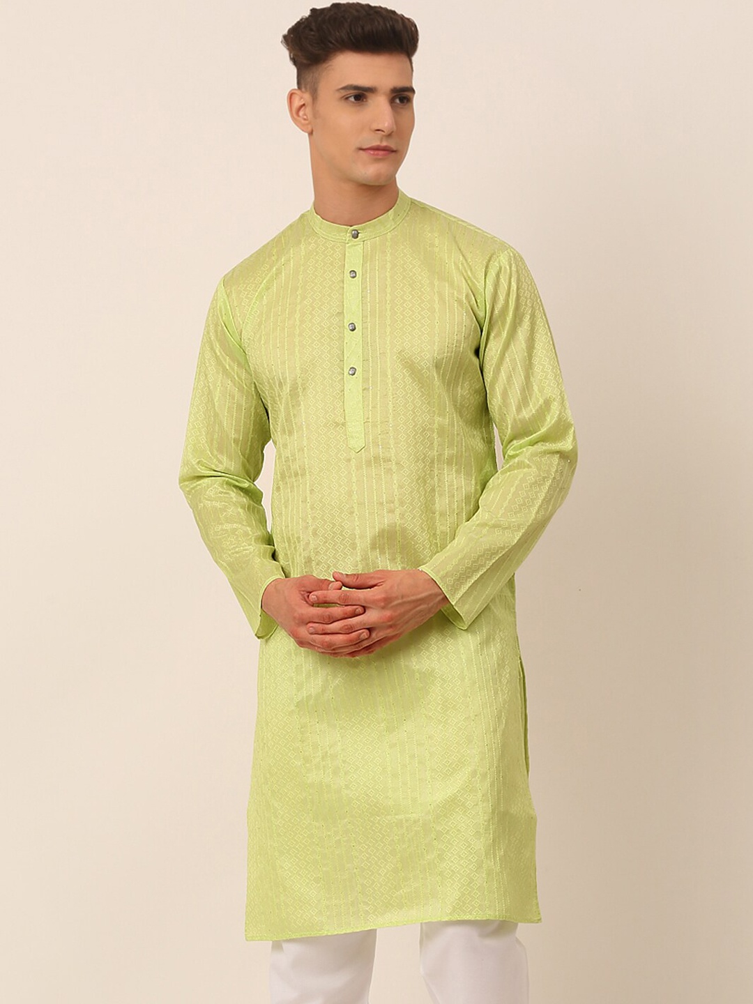 

Jompers Men Green Embroidered Kurta
