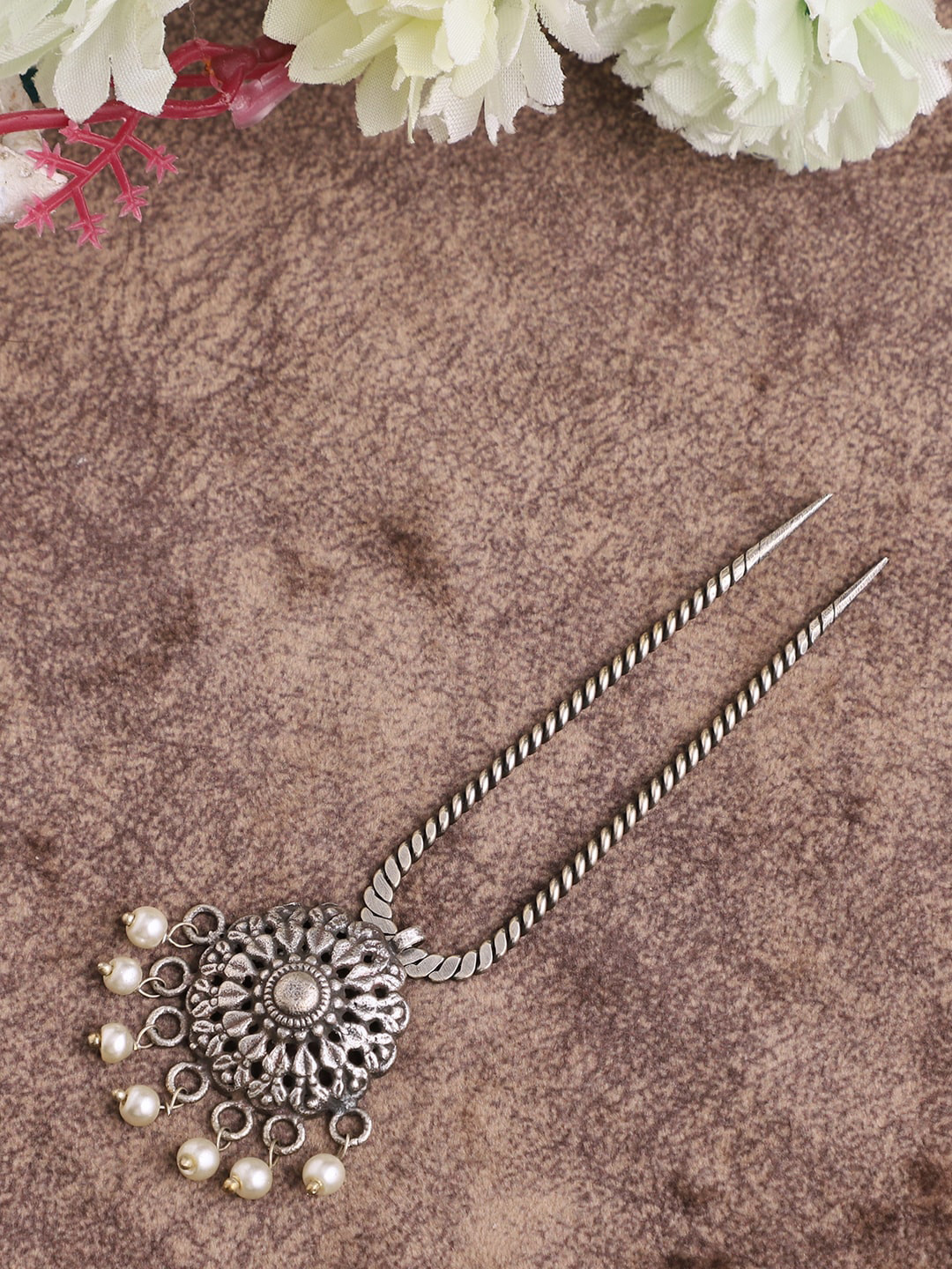 

VENI Women Silver-Toned Oxidized Hair Juda Pin