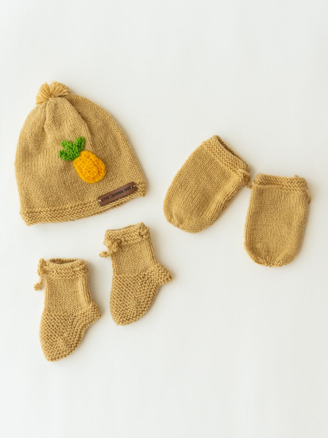 

The Original Knit Kids Beige Acrylic Beanie With Socks & Mittens