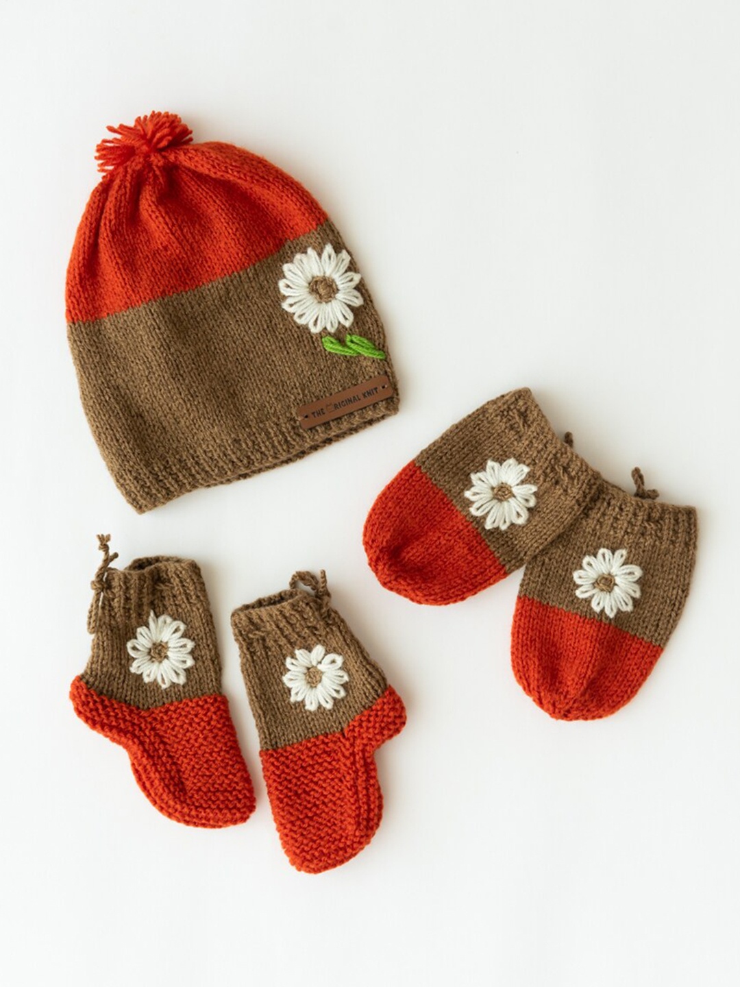 

The Original Knit Kids 3Pcs Rust & Brown Beanie Set