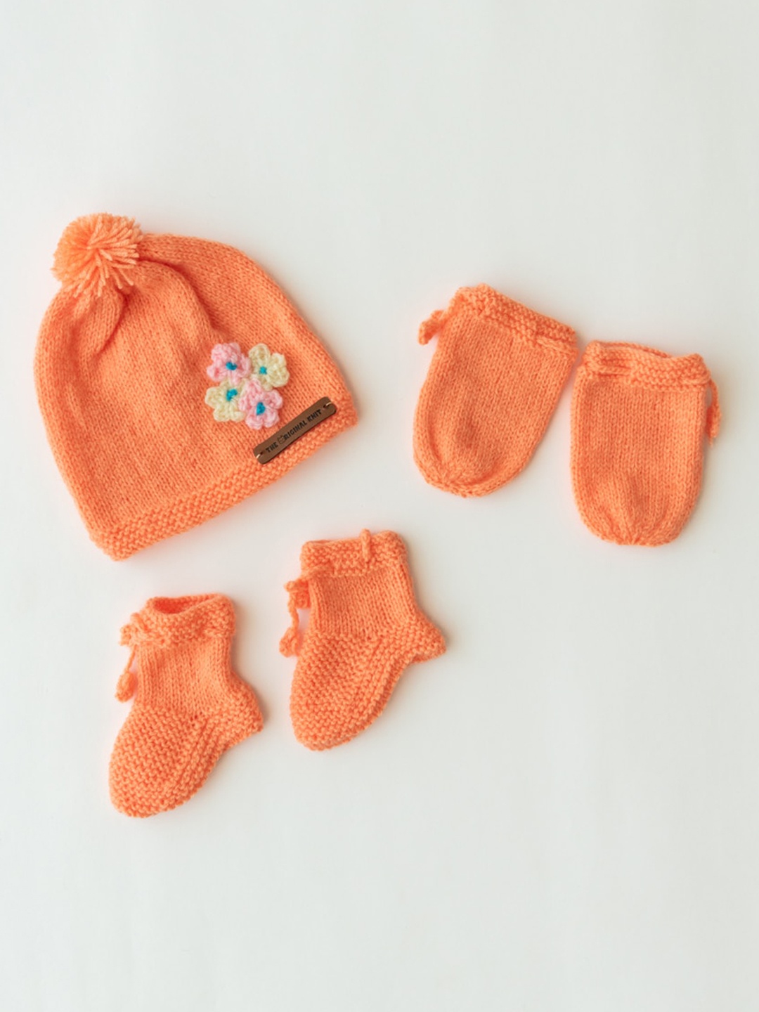 

The Original Knit Kids Set Of 3 Peach & Green Embroidered Cap With Socks & Mittens