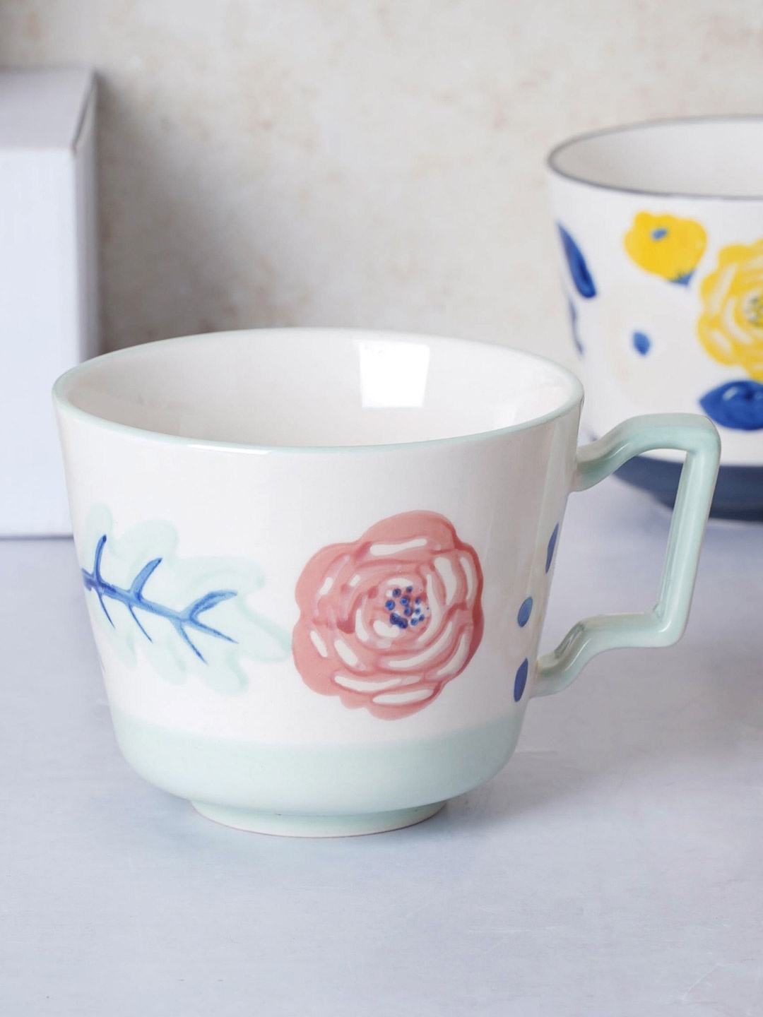 

Nestasia White and Green Ceramic Vintage Tea Cup