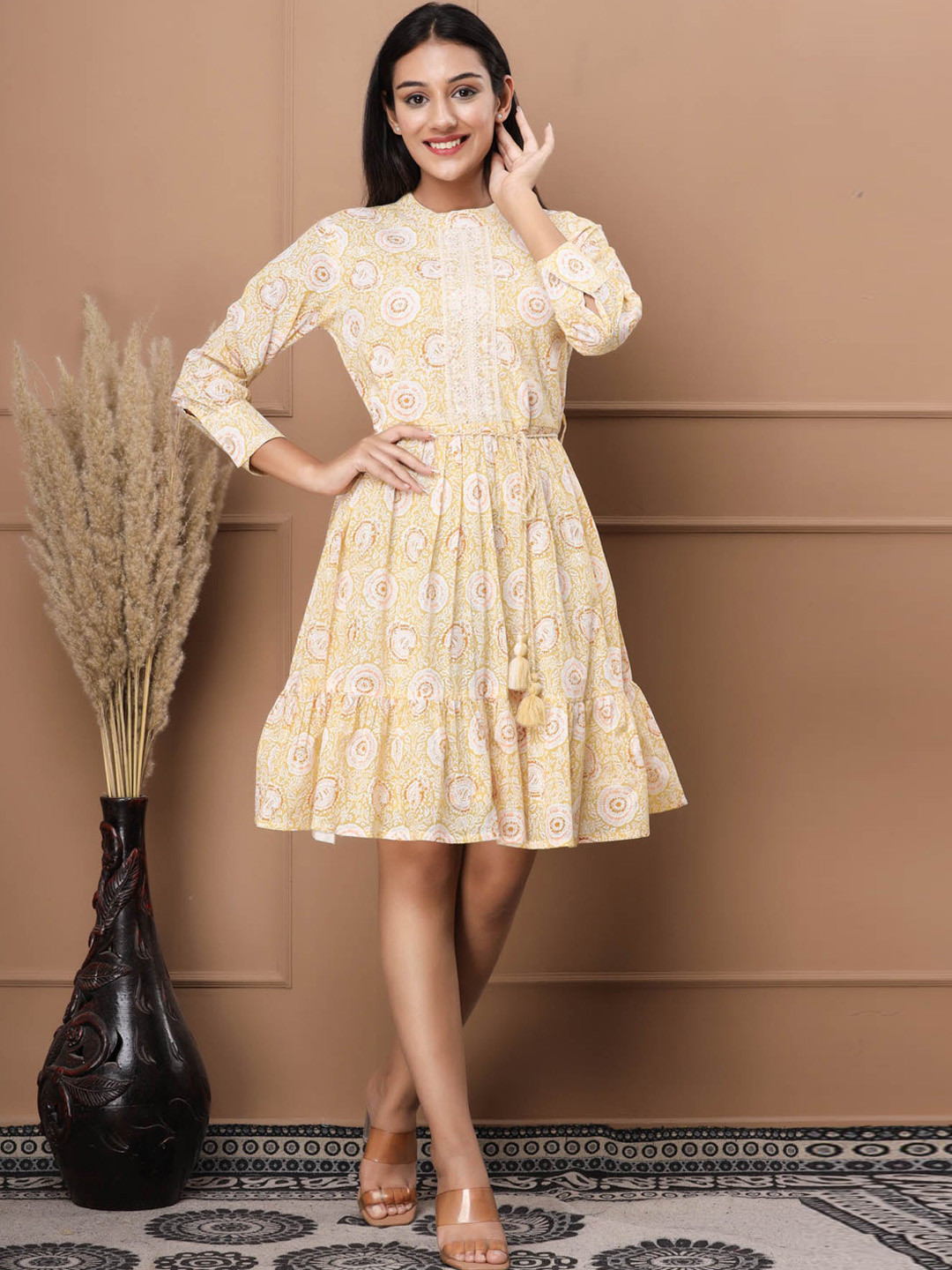

FASHION DWAR Yellow Printed Belted Mini Dress