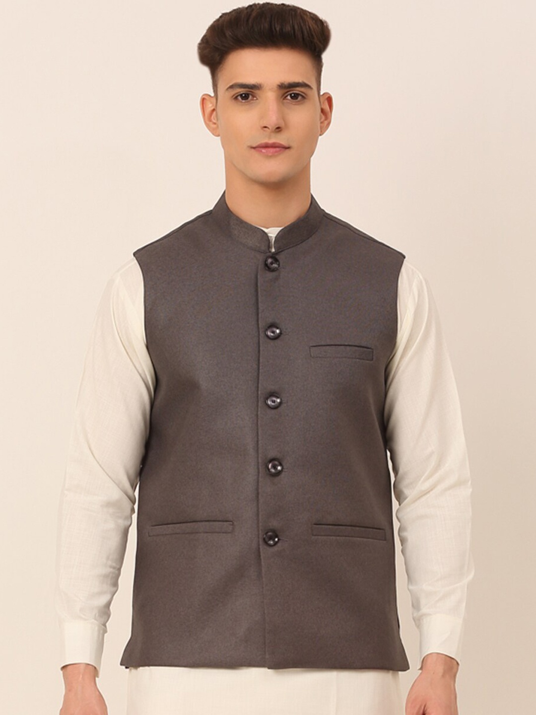 

Jompers Men Charcoal Solid Nehru Jacket