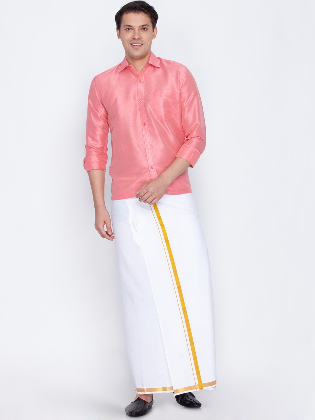 

VASTRAMAY Men Pink & White Shirt with Mundu