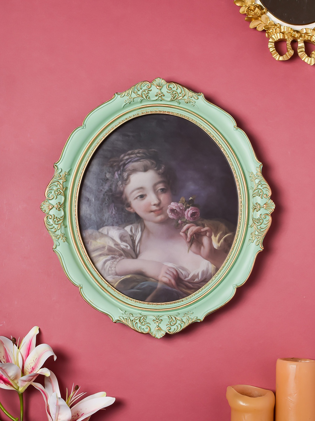 

Nestasia Green Athena Vintage Portrait Photo Frame