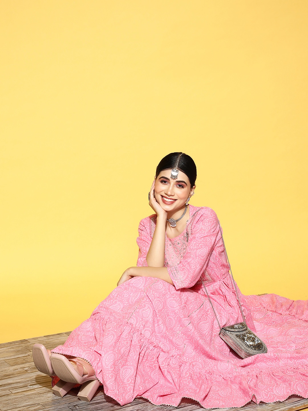 

ZOLA Women Pink Cotton Craft Culture Kurta