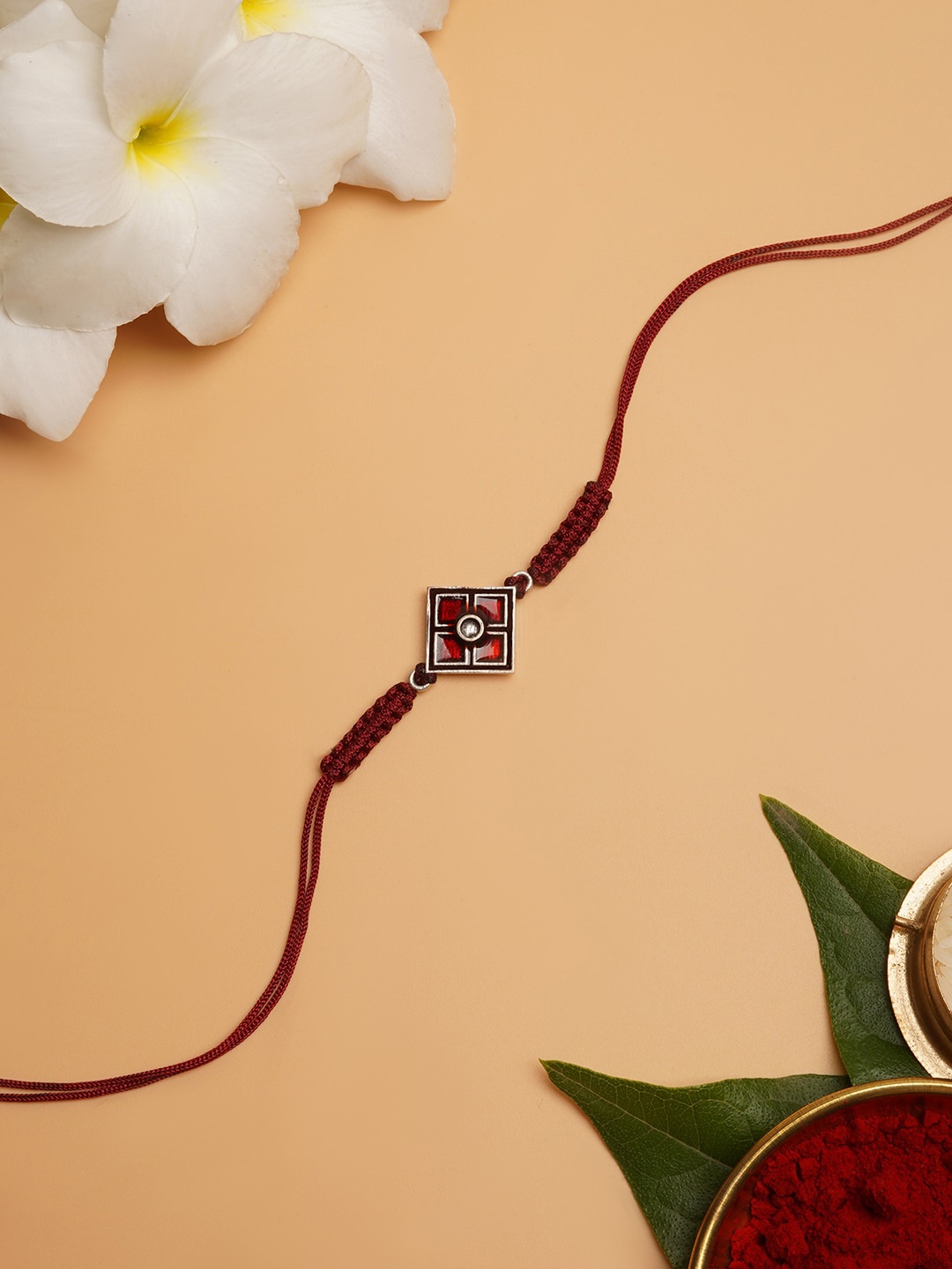 

TEEJH Men Silver-Coloured & Red Thread Rakhi With Roli & Chawal