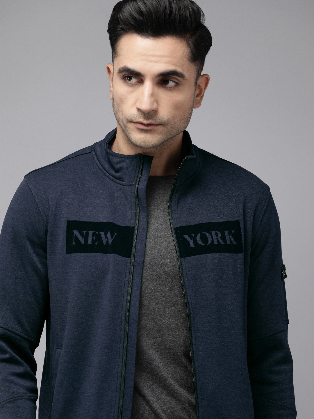 

Arrow Men Printed Sweatshirt, Navy blue