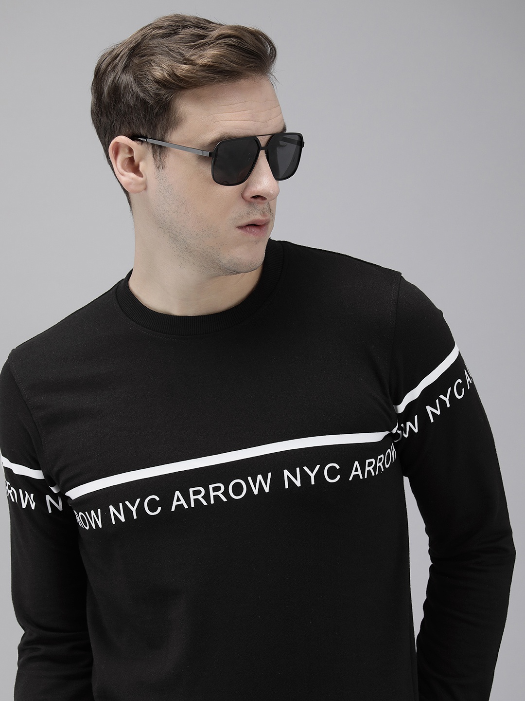 

Arrow Printed Round Neck Long Sleeves Sweatshirt, Black