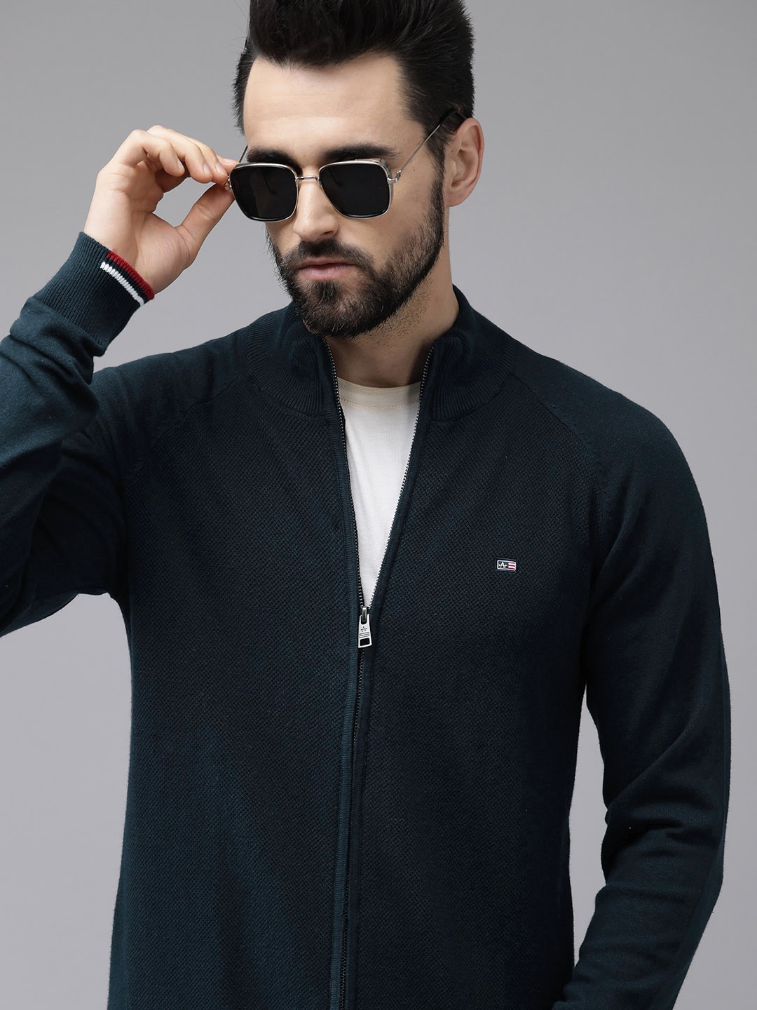 

Arrow Men Navy Blue Open-Front Solid Sweater with Zip Detail Closure